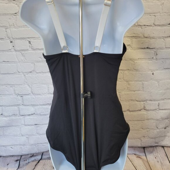 Anne Cole Plus Size Contrast-Trim Mesh-Insert One-Piece Swimsuit - Picture 6 of 7